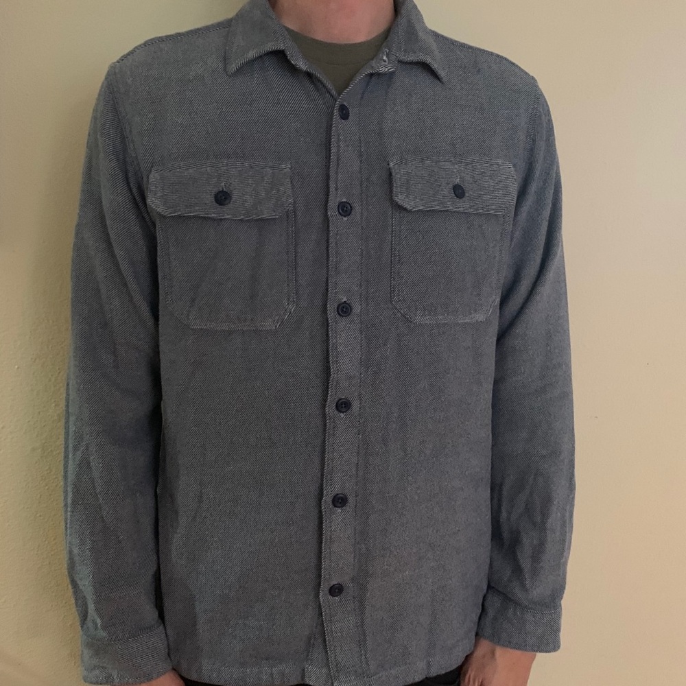 Patagonia organic cotton button down shirt